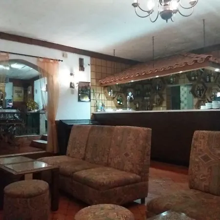 Rs Sobreiro Pensión Aves